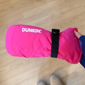 Dunkin' Pink Mittens